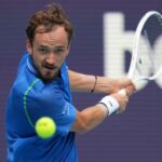 Daniil Medvedev and Carlos Alcaraz march into quarters at Miami Open